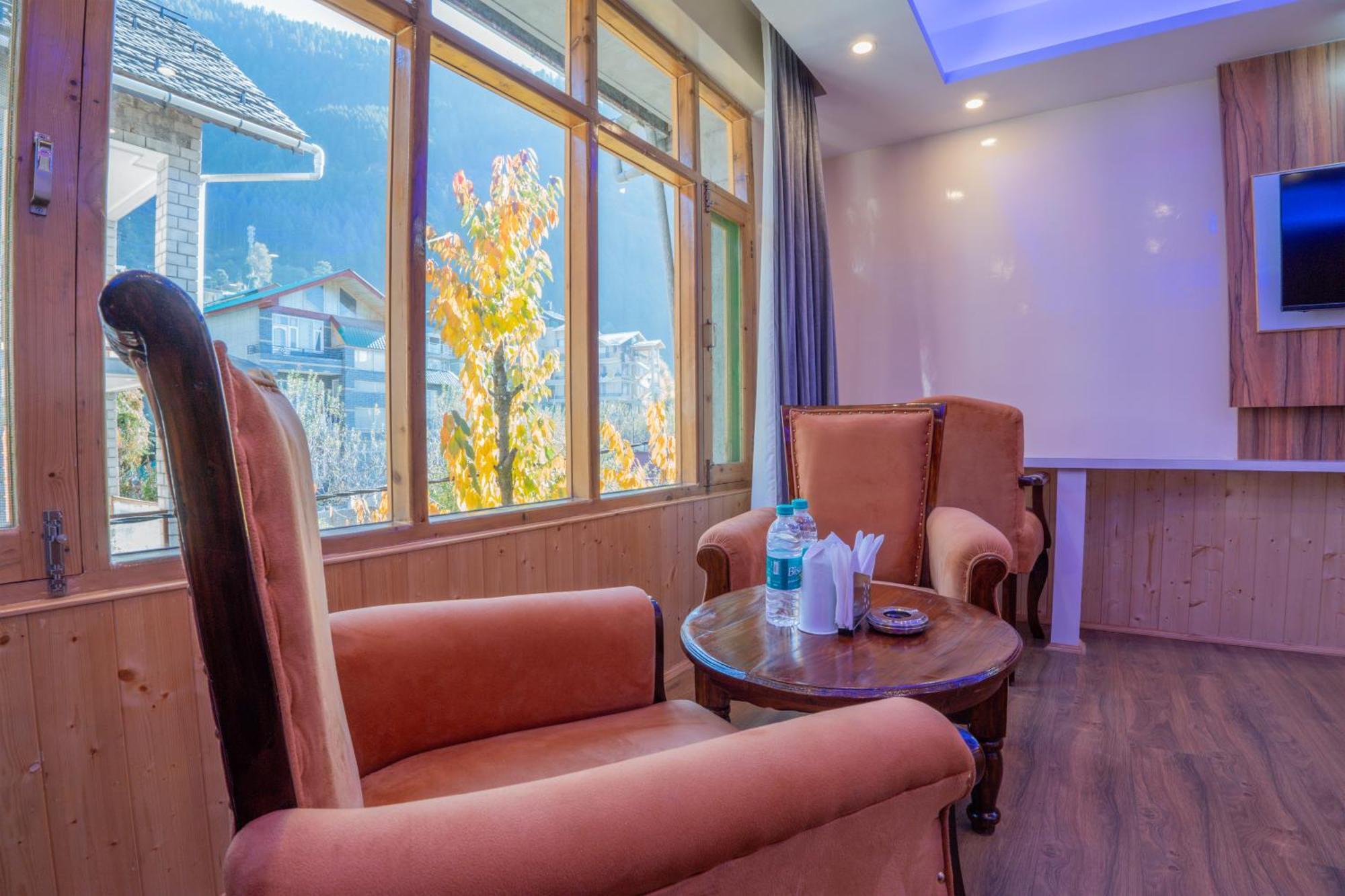 Hill River Resort - Central Heated & Air Cooled - Near Mall Road , Best Property Of Manali 2024- 2025 Dış mekan fotoğraf