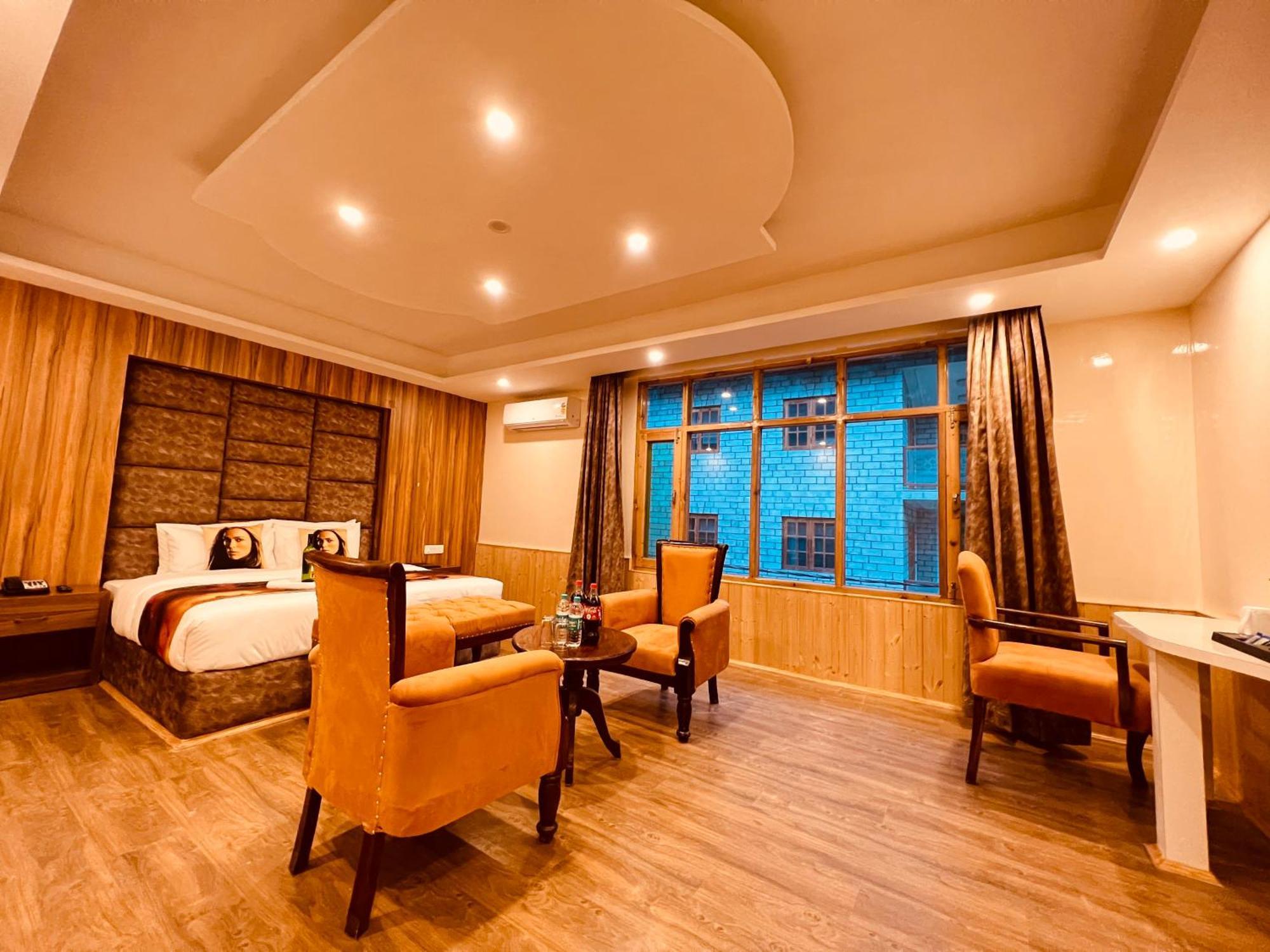 Hill River Resort - Central Heated & Air Cooled - Near Mall Road , Best Property Of Manali 2024- 2025 Dış mekan fotoğraf
