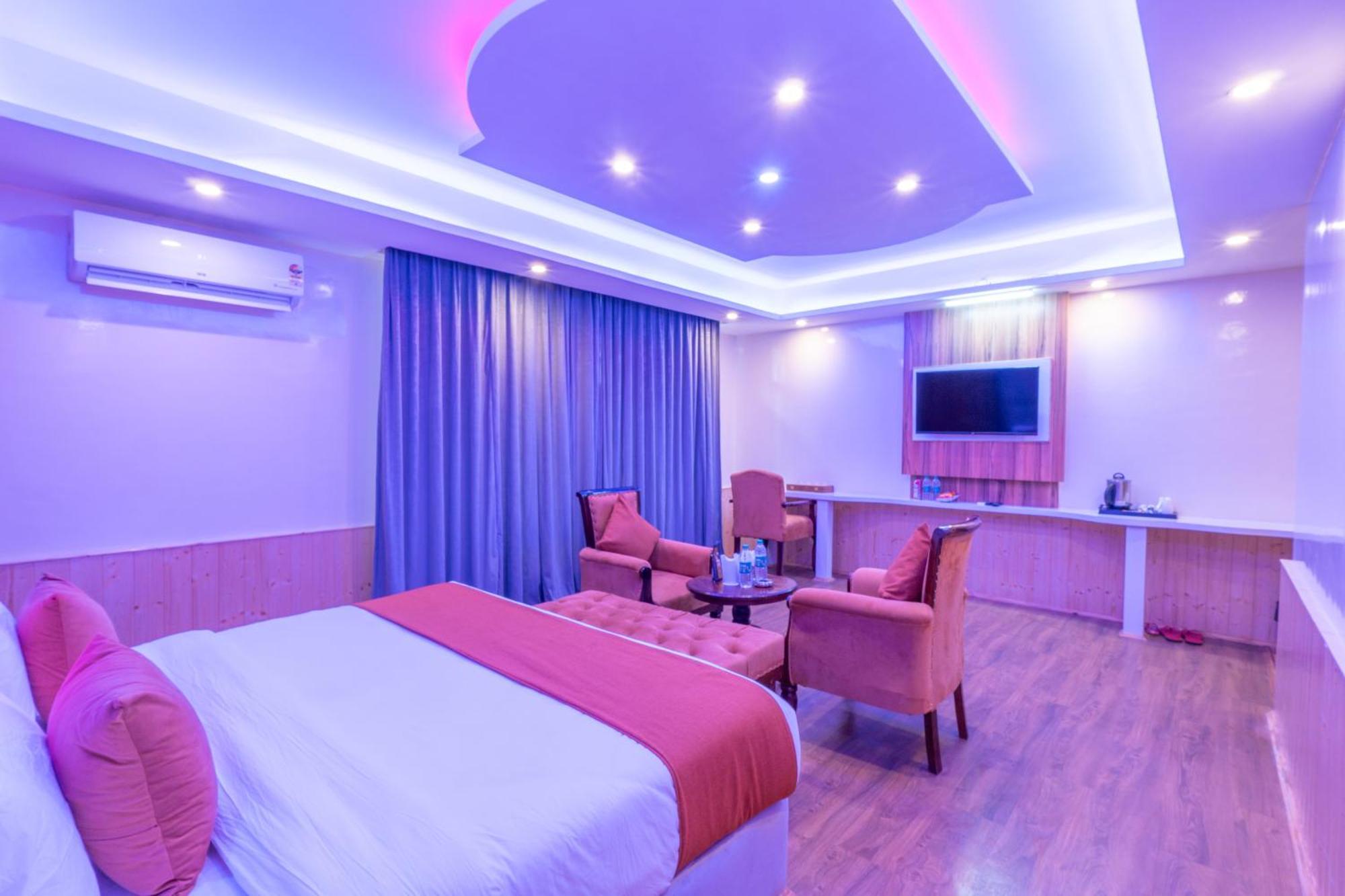 Hill River Resort - Central Heated & Air Cooled - Near Mall Road , Best Property Of Manali 2024- 2025 Dış mekan fotoğraf