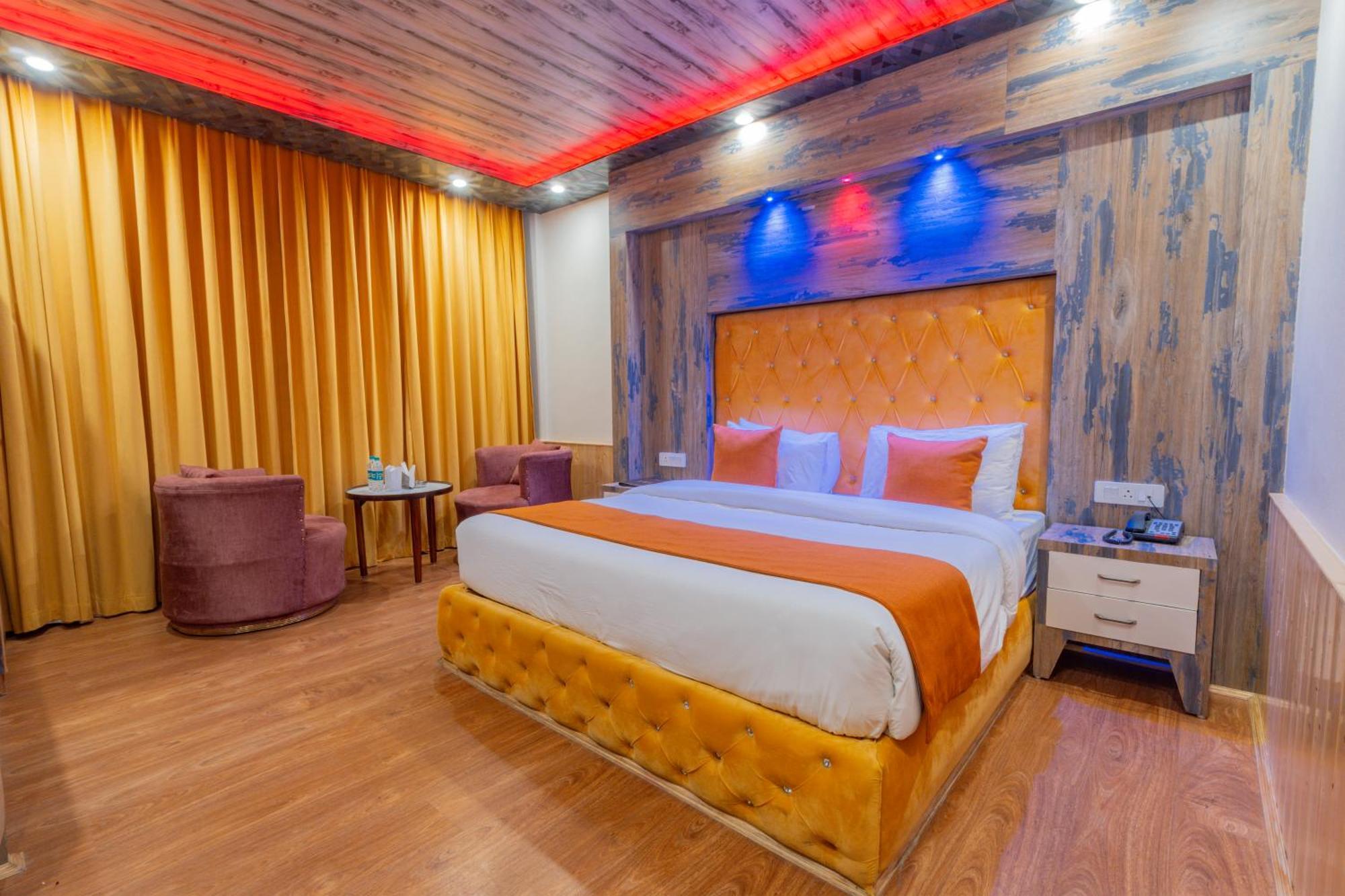 Hill River Resort - Central Heated & Air Cooled - Near Mall Road , Best Property Of Manali 2024- 2025 Dış mekan fotoğraf